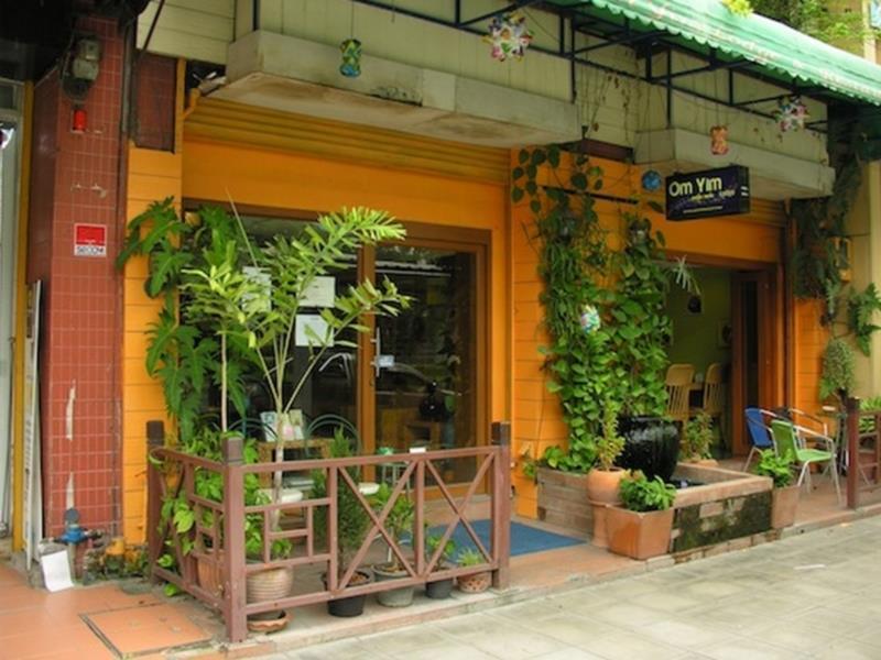 Oyo 437 Hostel Na Nara กรุงเทพมหานคร ภายนอก รูปภาพ