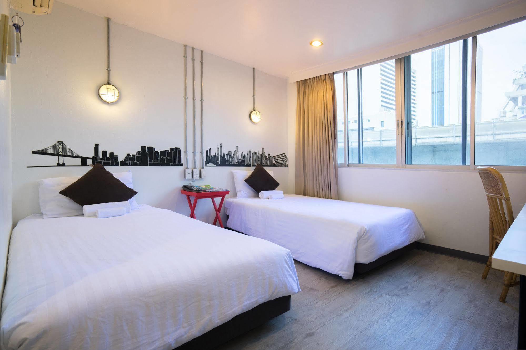Oyo 437 Hostel Na Nara กรุงเทพมหานคร ภายนอก รูปภาพ