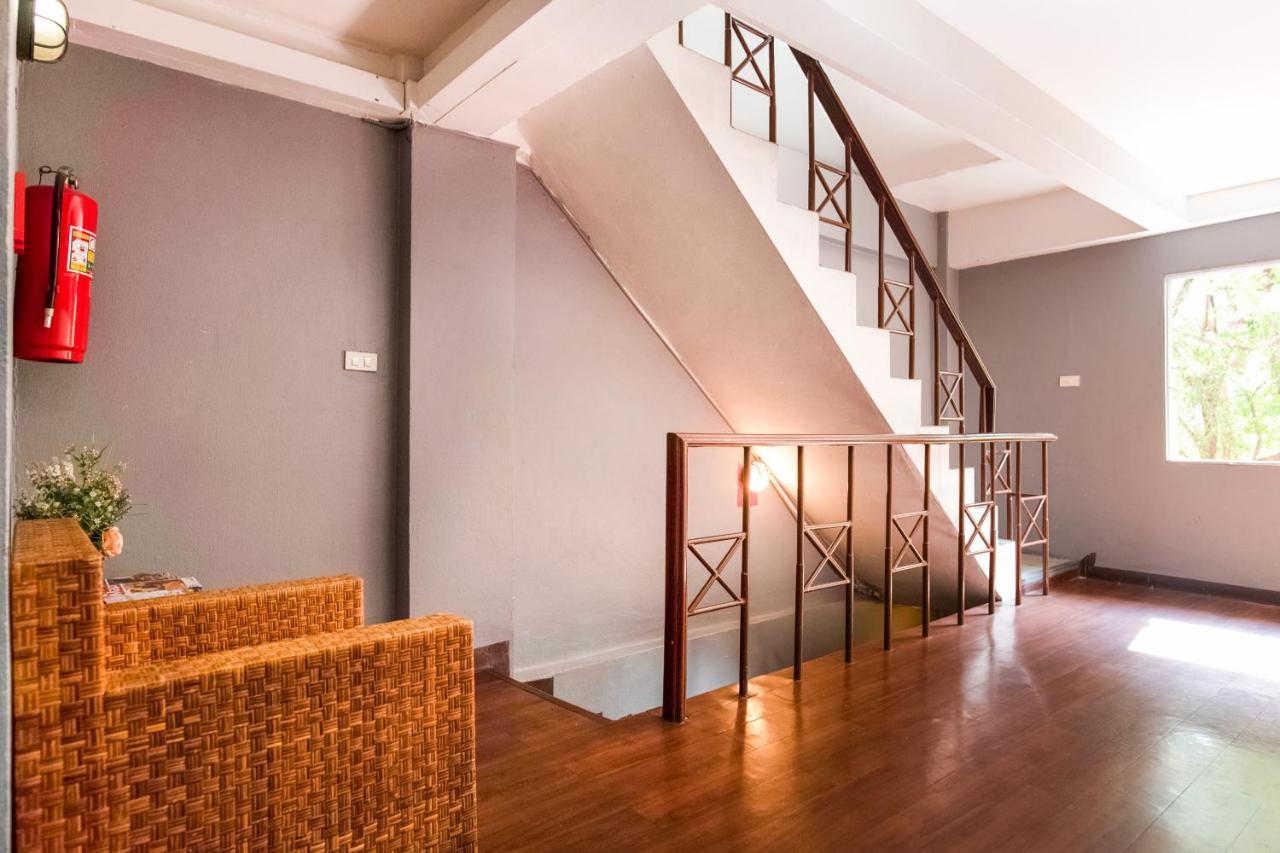Oyo 437 Hostel Na Nara กรุงเทพมหานคร ภายนอก รูปภาพ